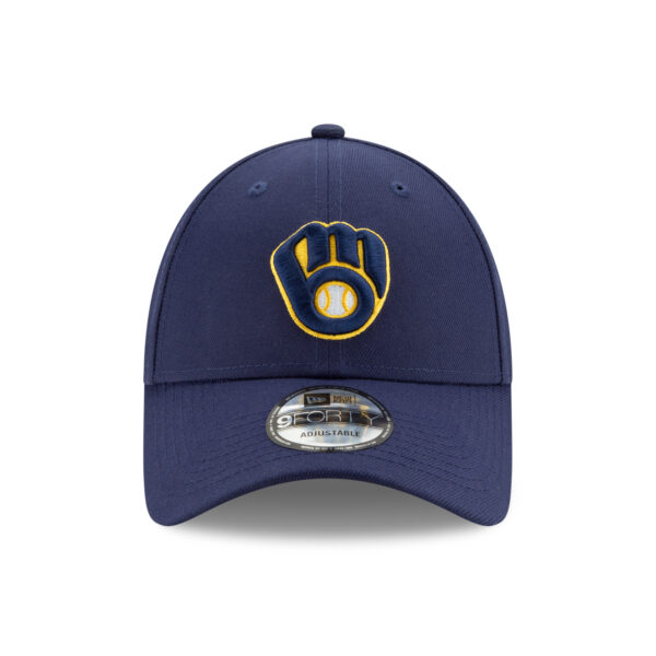 MILWAUKEE BREWERS